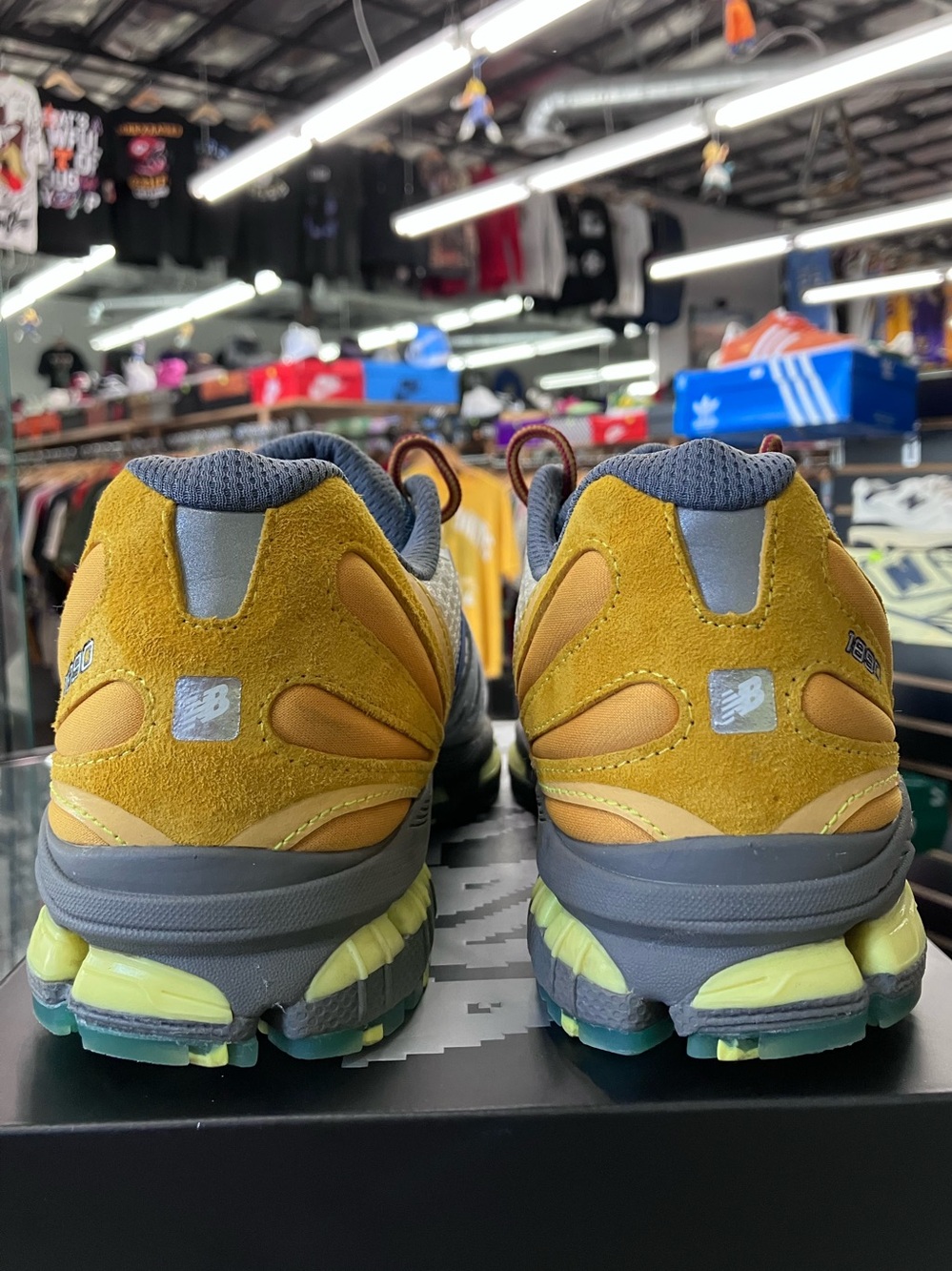 New Balance 1890 Action Bronson Hornet Tusk Size 8.5 - Picture 6 of 8